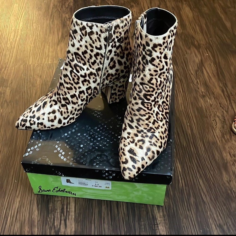 Same Edelman bootie. Leopard. Size 9.5. NEVER WORN. NWB